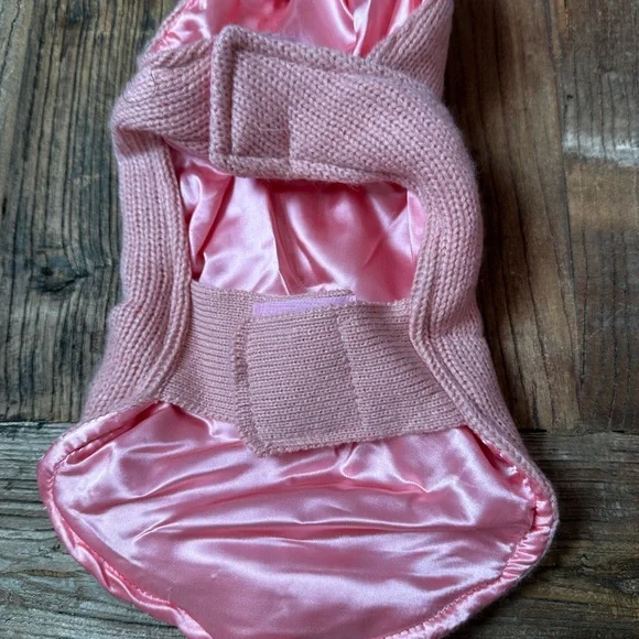 Adorable Pink Knit Pig with hat custom for pet - Picture 3 of 5